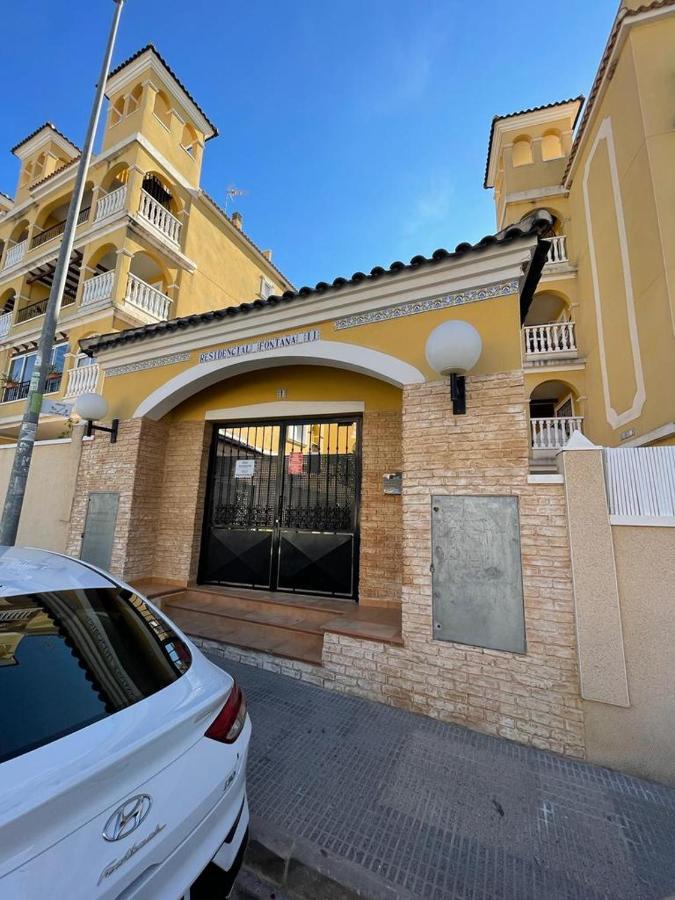 Casa Amarela Guesthouse, Algorfa Luaran gambar