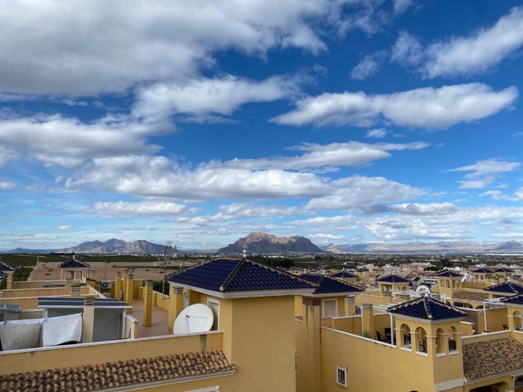 Casa Amarela Guesthouse, Algorfa Luaran gambar