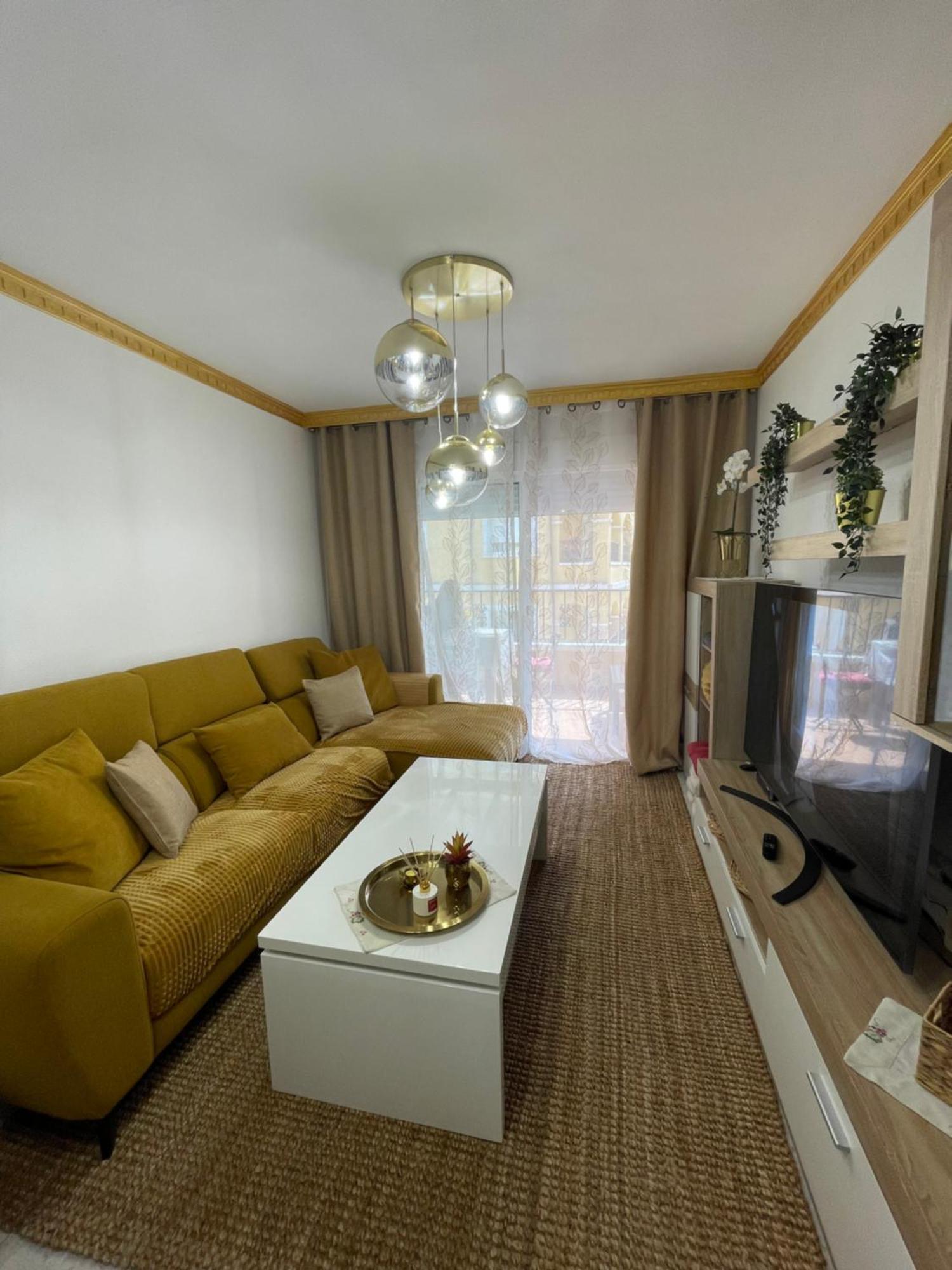 Casa Amarela Guesthouse, Algorfa Luaran gambar